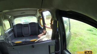 Wild Anal Sex On Backseat Pays Fare