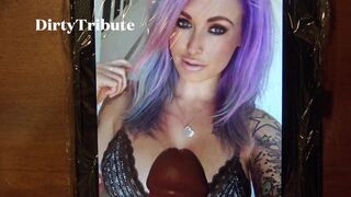 Coplay influencer and Instagram model Laura Lux cum tribute