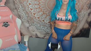 ASMR Pissing in leggings cute girl cosplay piss urin