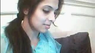 yahoo ki ghasty Zoya!!!! - YouTube