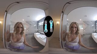 Hot Real Estate Agent Fucked In VR