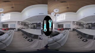 Home Buyer Gets The Closing Deal Of A Lifetime in VR