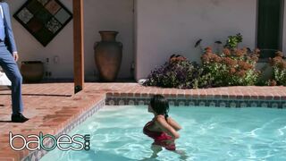 BABES - Thicc Latina Luna Star Gets Wet and Dirty