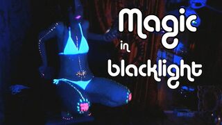 Faphouse - Mistressonline in Magic Blacklight