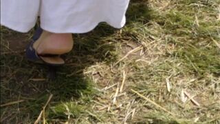 pieds de femmes mature lors d'un rassemblement sur orléans