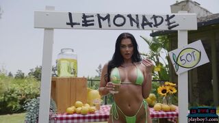 Lemonade stand with a big boobs MILF