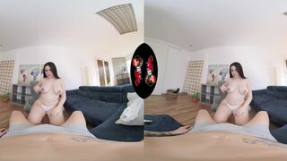 Big Tit Girl Next Door VR