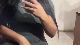 Latina Se Masturba Pensando En Su Amiga