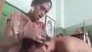 Hindu Whore Isha From Surat Gets Fucked