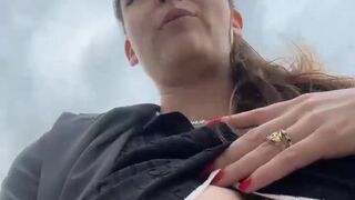 Busty slut get load of cum on ass after riding cock in car