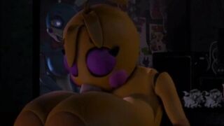Toy chica sucking dick