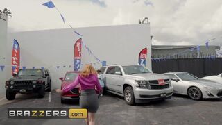 Curvy Goddesses Alexa Payne & Emma Magnolia Fuck A Customer & Convince Him To Buy A Car