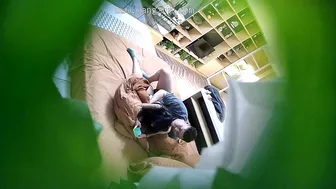 2048.Cc-2024-4-14新流出酒店偷拍 女神死死拽住内裤舔狗只配隔着内裤操