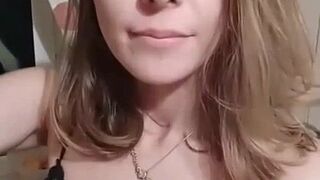 Russian Woman Bored Goes Nude On Periscope