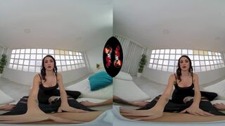 Pretty Spanish Model Big Tit Sex VR