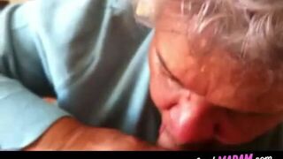 Granny Give a nice blowjob