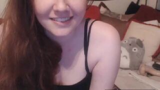 Awesome Cam Babe Masturbate Her Pussy on Cam