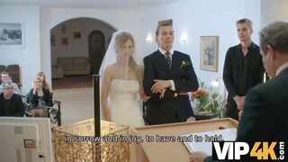 Guests can't hide emotions when they see bride fucking in video