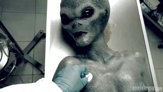 HORROR PORN – Roswell UFO