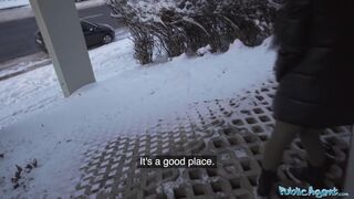 Blue eyed babe sucks a fat big dick out in the snow in public