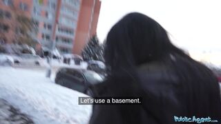 Blue eyed babe sucks a fat big dick out in the snow in public