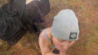 Horny couple fuck outdoors during hike