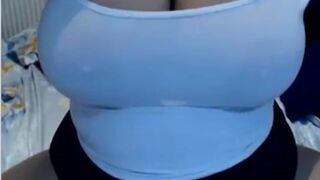 Big-Titted Romanian BBW Plays on Webcam