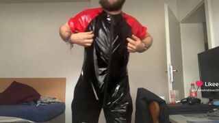 NudeSlave2024 dancing in Latex