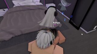 Sex with my friend (woman) in Roblox Condo!