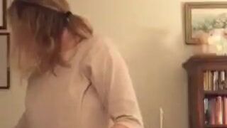 Girl Practising Her Blowjob Skills On A Popsicle