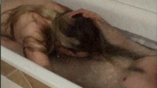 Big-Titted Amateur Gives Me a Blowjob Under Water