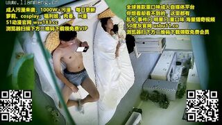 2024.7.22，【酒店偷拍】，极品学生妹，圆润粉嘟嘟美乳，更男友久别重逢69啪啪