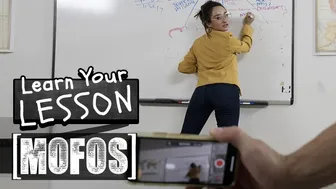 Mofos - Naughty Teacher Isabella Nice Dismisses Class Early And Lets Lick Out Her Pussy