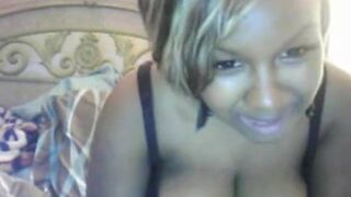 Ebony Amateur on Webcam