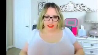 Big-Titted Blonde BBW on Webcam