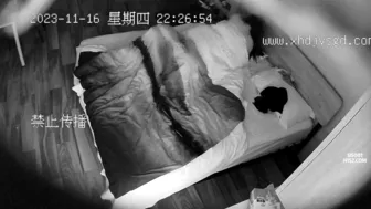 11-1乐橙酒店偷拍年轻情侣缠绵做爱，娇羞不已，颜值在线- FAPCAT