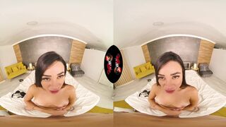 Super Hot Italian Beauty Fucking In VR