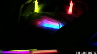 Kinky blonde beauty fucks her pussy and ass with glowsticks