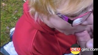 Deutsche Oma mit dicken Titten liebt Gesichtsbehandlungen – Teil 11