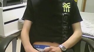 Smooth Twink Webcam Masturbation