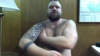 Hairy Bear Loves Stinky Armpits for Masturbation Fun