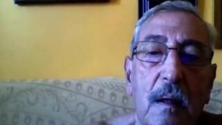 Grandpa Strokes: Amateur Daddy Webcam Show