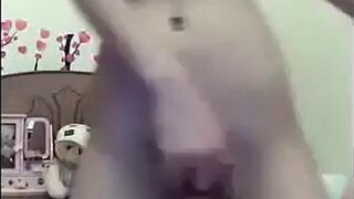 Thai Girl Pussy Play on Webcam