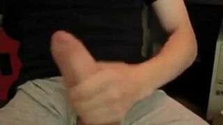 Big Cock, Huge Load! Amateur Handjob by a Man with a Big Dick!