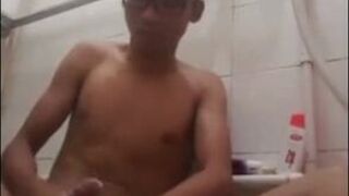 Thai Twink Masturbates in the Shower