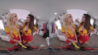 VR Conk 2 Broke Girls XXX Parody with Kenna James and Alyx Star VR Porn