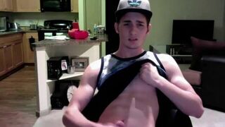 Twink Jerks Off on Webcam in His Apartment