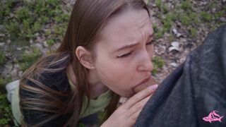 Sexy nymphomaniac in the forest made me cum in her mouth