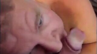 Daddy Sucks a Tasty Cock in Amateur Bear Blowjob Video