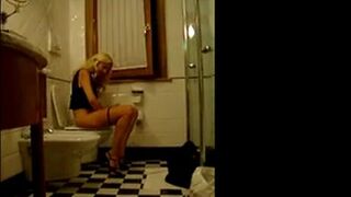 Italian Amateur Webcam: Bagno Time